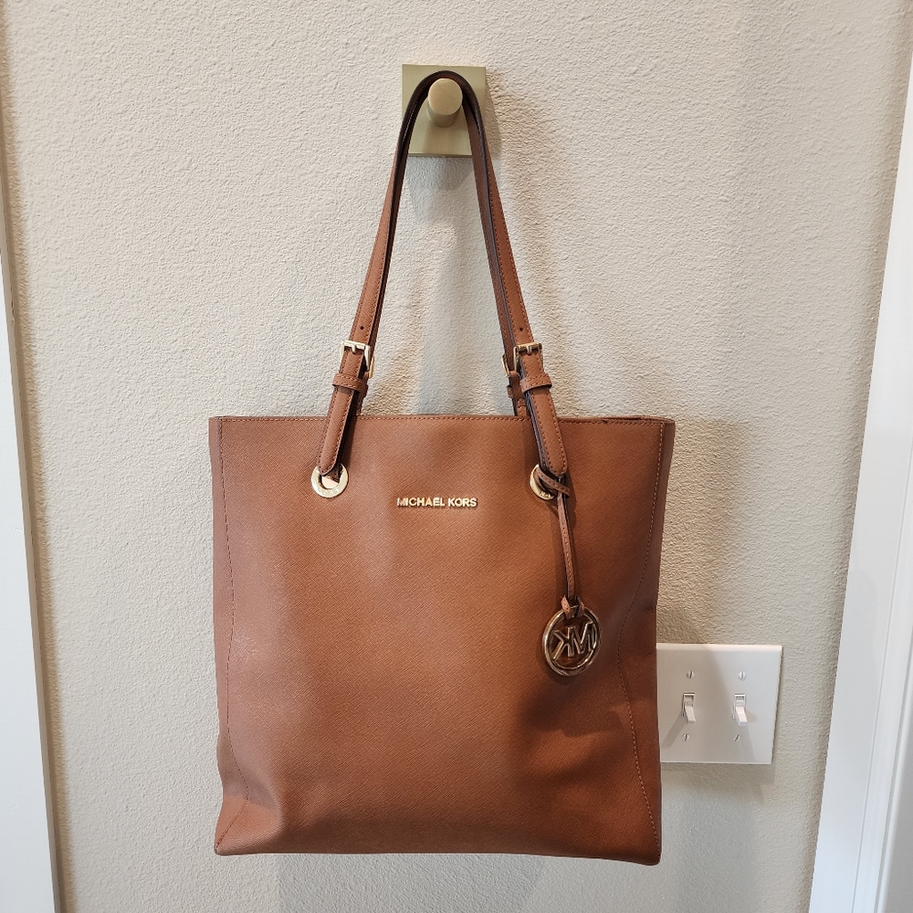 Brown leather Michael Kors Tote